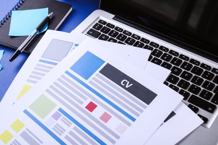 Comment faire un CV en 2023 + Exemple GRATUIT