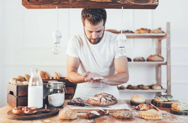 Salaire boulanger : combien gagne un boulanger en 2023