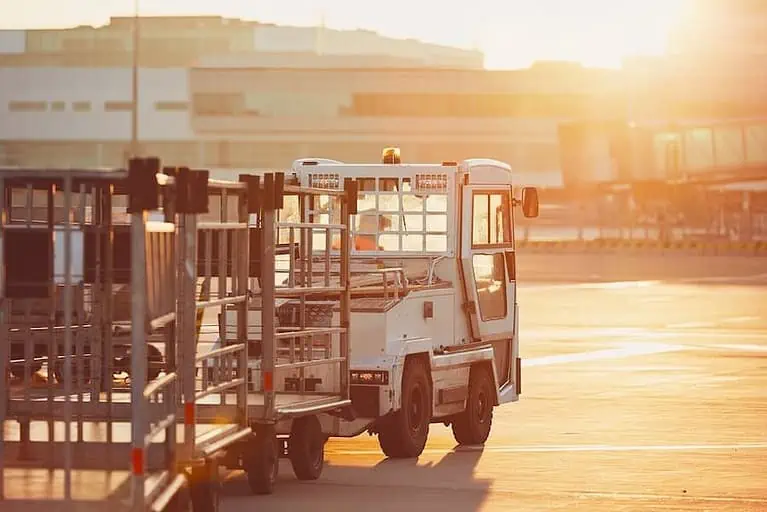 10 métiers pour travailler à l’aéroport en 2024