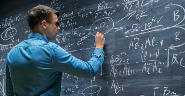 Licence de mathématiques : durée, accès, programme et débouchés